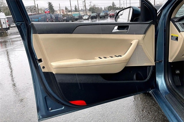 2016 Hyundai Sonata Base