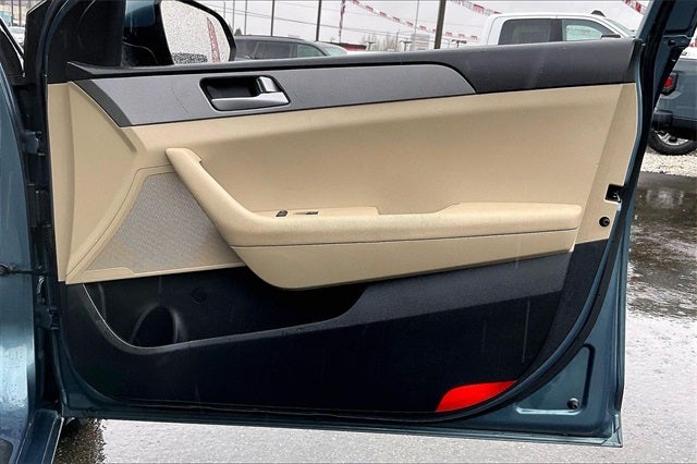 2016 Hyundai Sonata Base