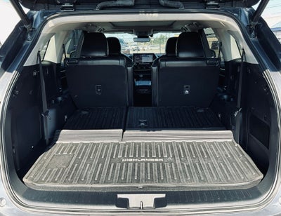 2021 Toyota Highlander Hybrid Platinum