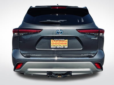 2021 Toyota Highlander Hybrid Platinum