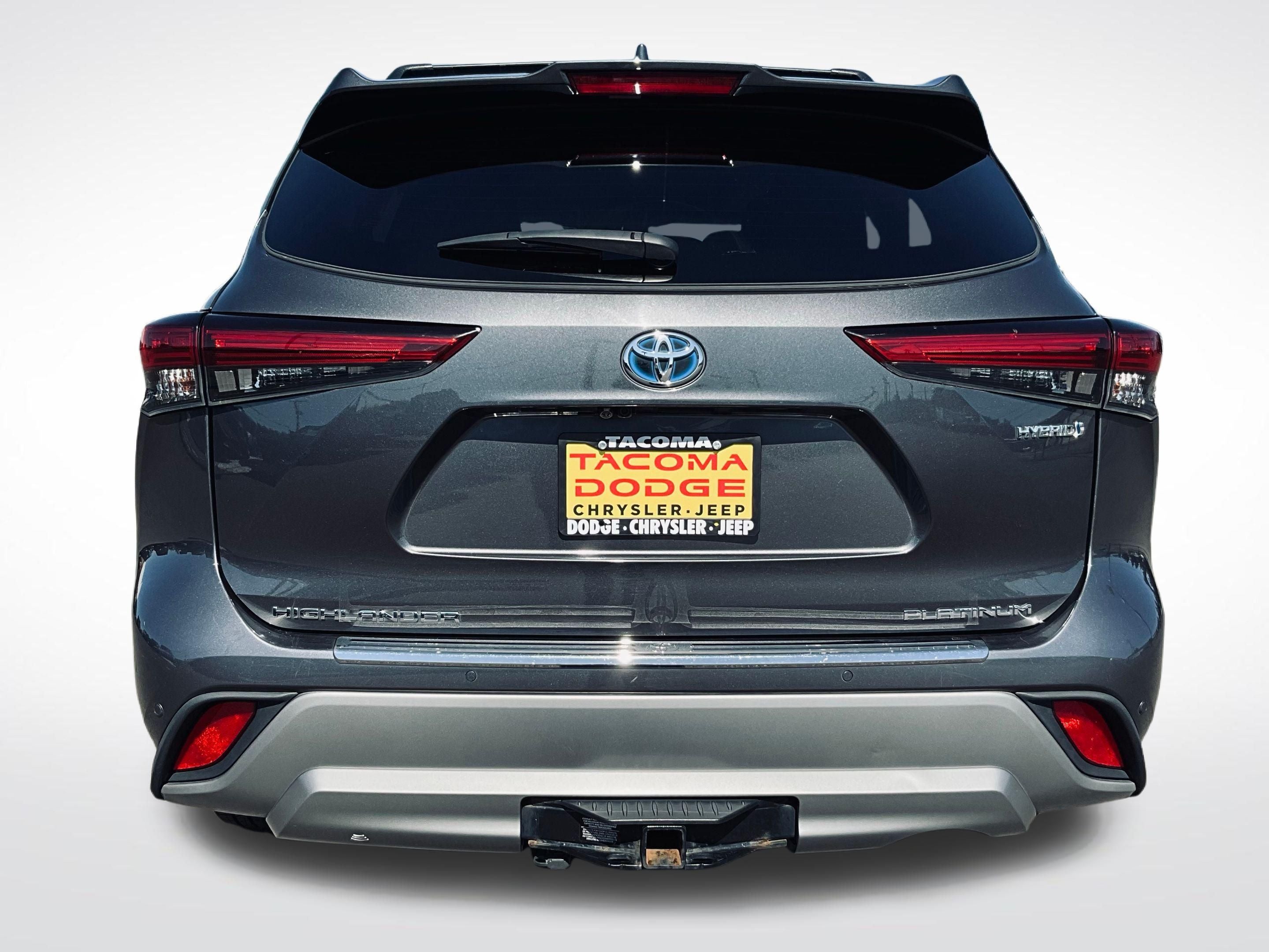 2021 Toyota Highlander Hybrid Platinum