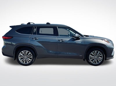 2021 Toyota Highlander Hybrid Platinum