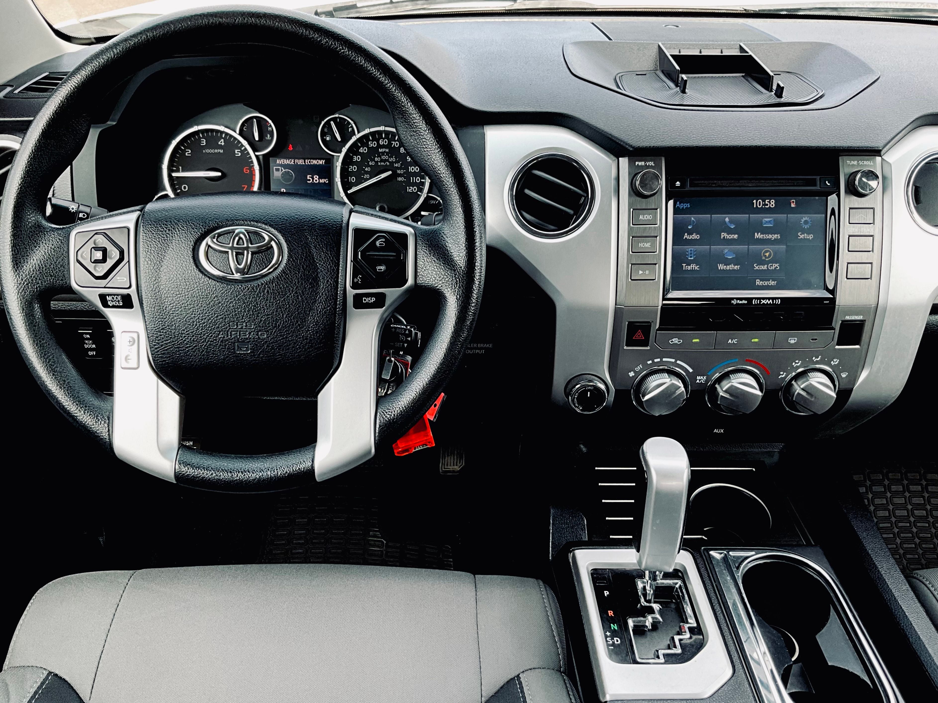 2017 Toyota Tundra SR5