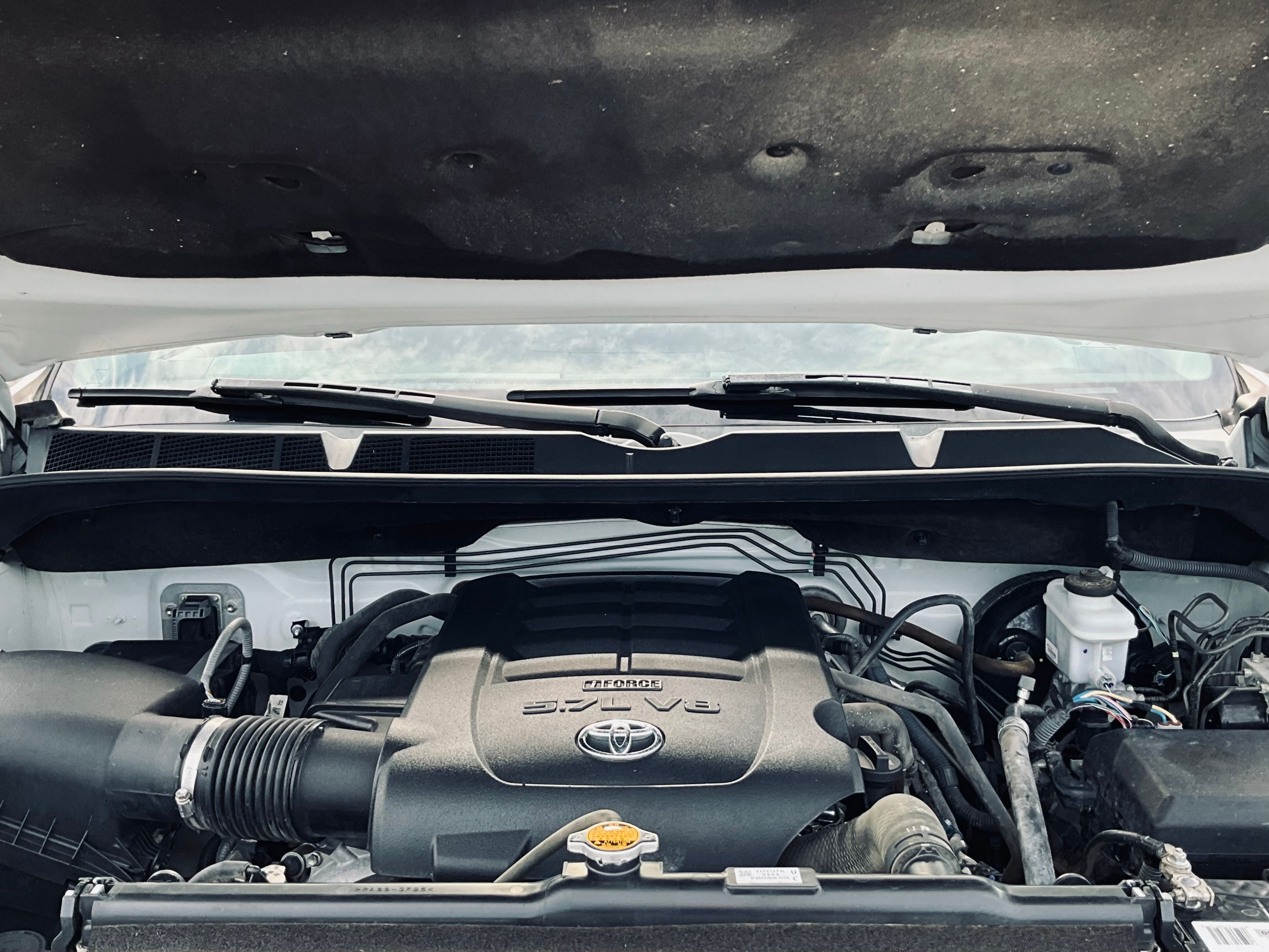 2017 Toyota Tundra SR5