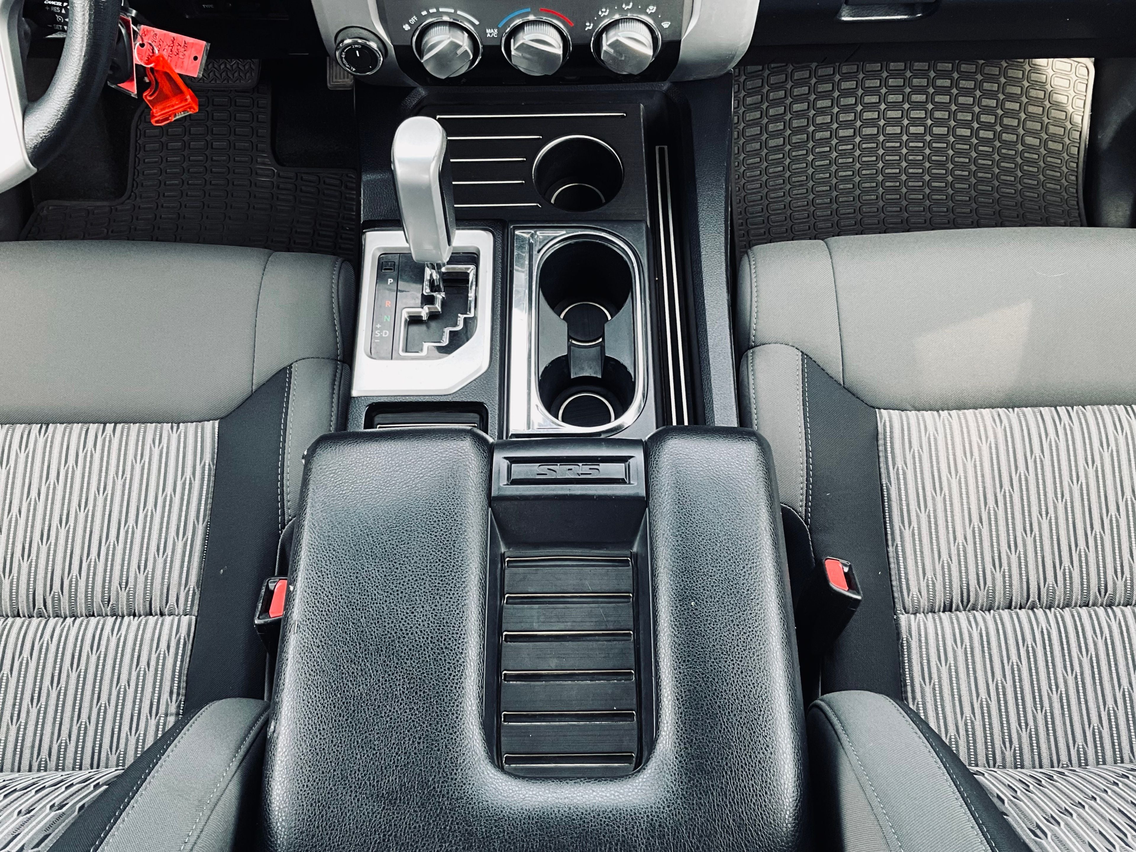 2017 Toyota Tundra SR5