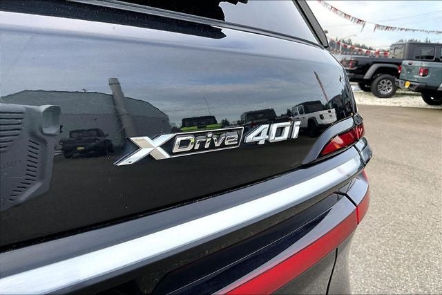 2025 BMW X7 xDrive40i
