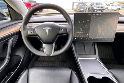 2021 Tesla Model 3 Standard Range Plus