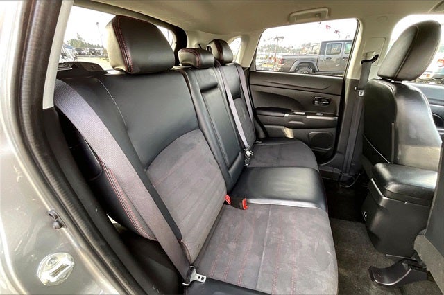 2024 Mitsubishi Outlander Sport 2.0 SE