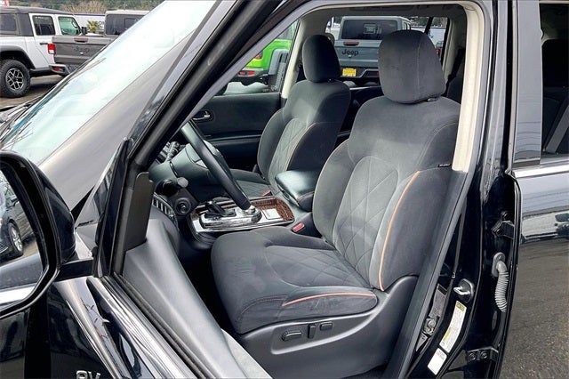 2017 Nissan Armada SV