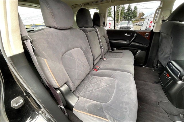 2017 Nissan Armada SV