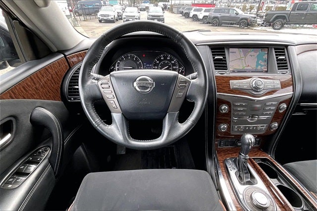 2017 Nissan Armada SV