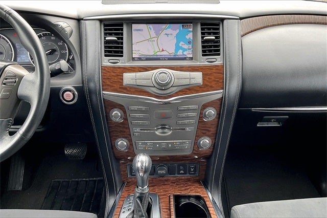 2017 Nissan Armada SV