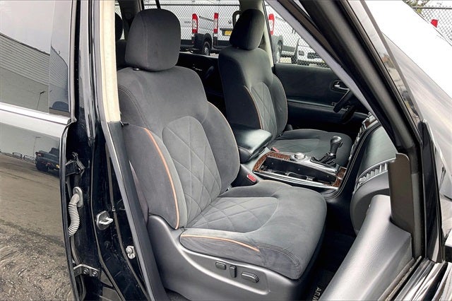 2017 Nissan Armada SV