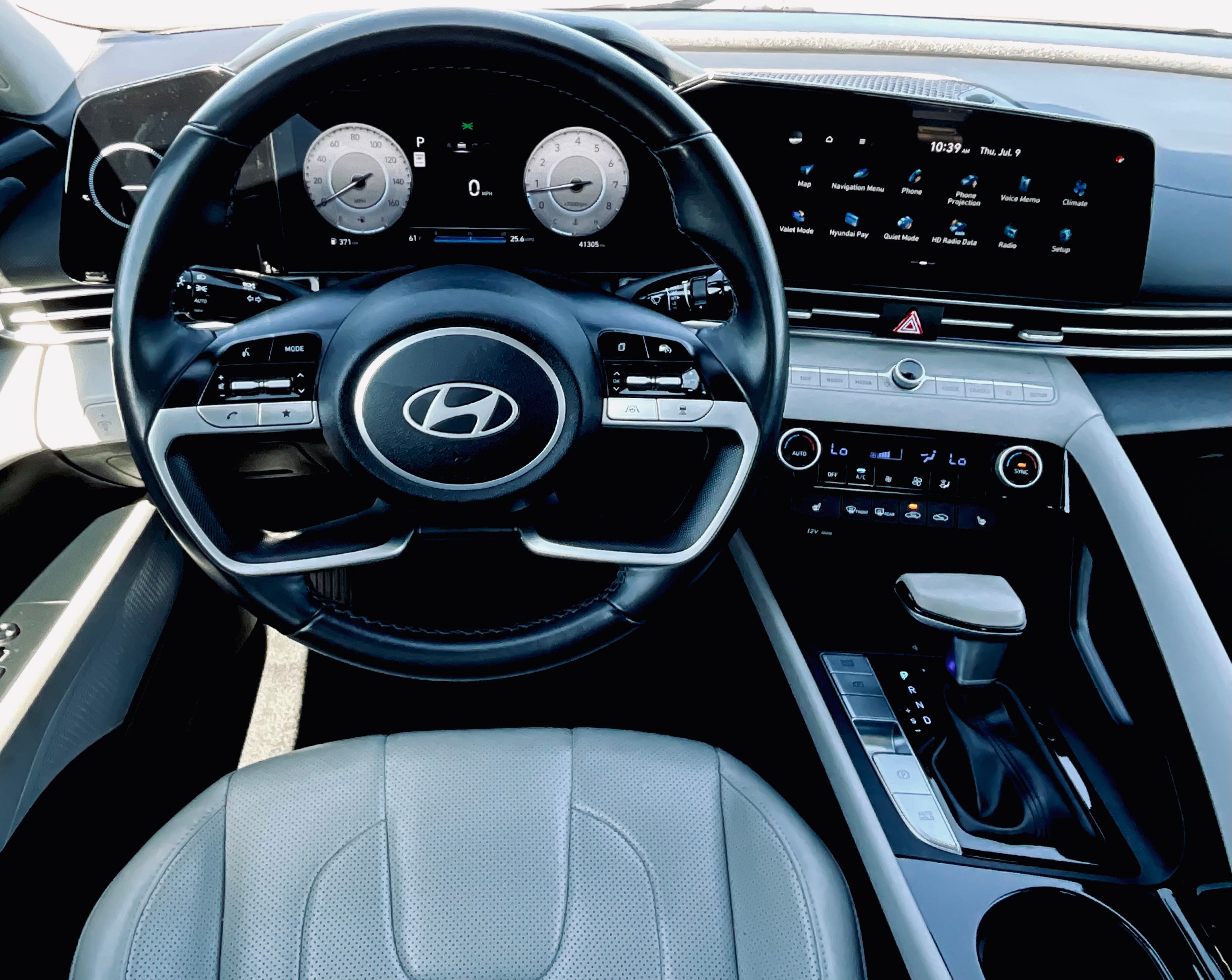 2025 Hyundai Elantra Limited