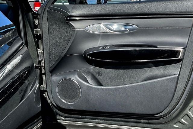 2025 Genesis GV70 2.5T