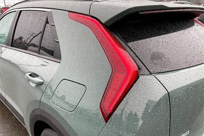 2025 Kia Niro Plug-In Hybrid EX