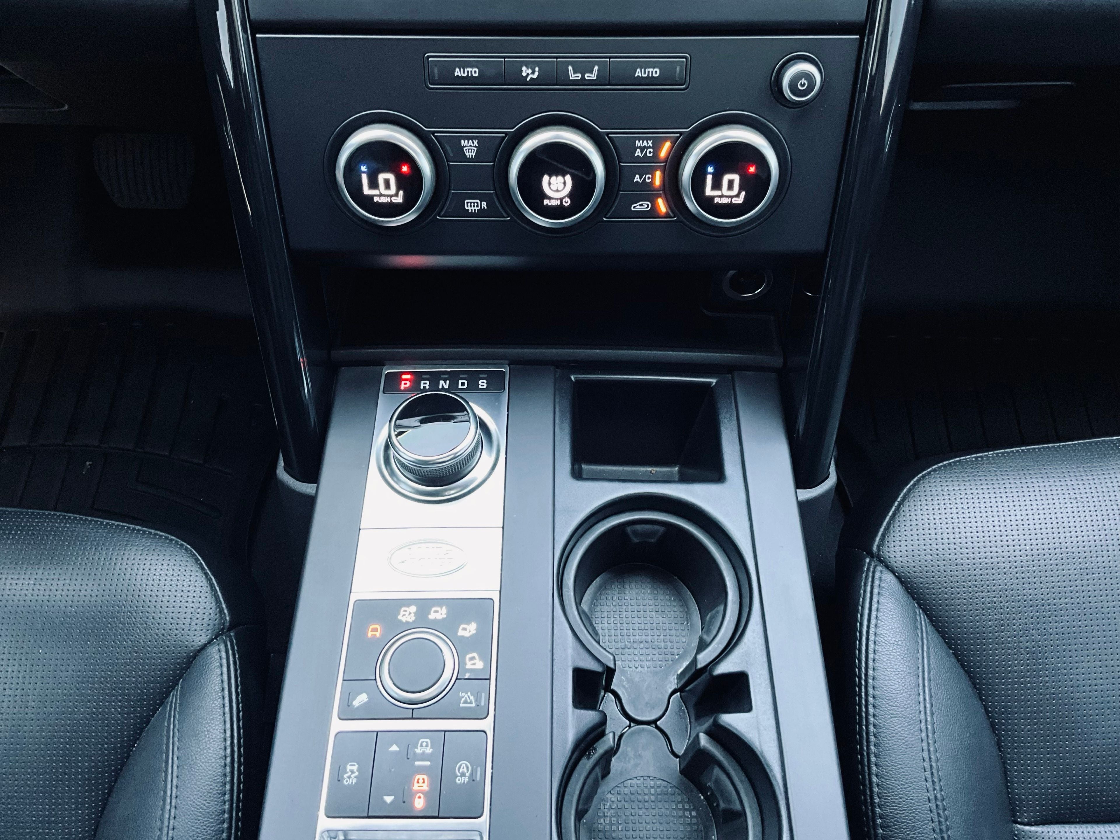 2019 Land Rover Discovery SE