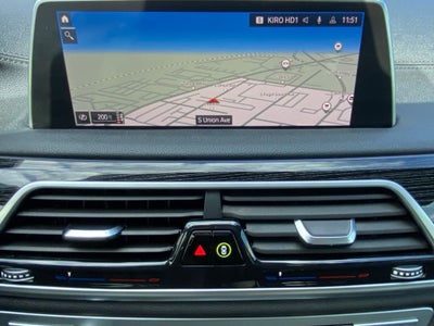 2022 BMW 7 Series 740i