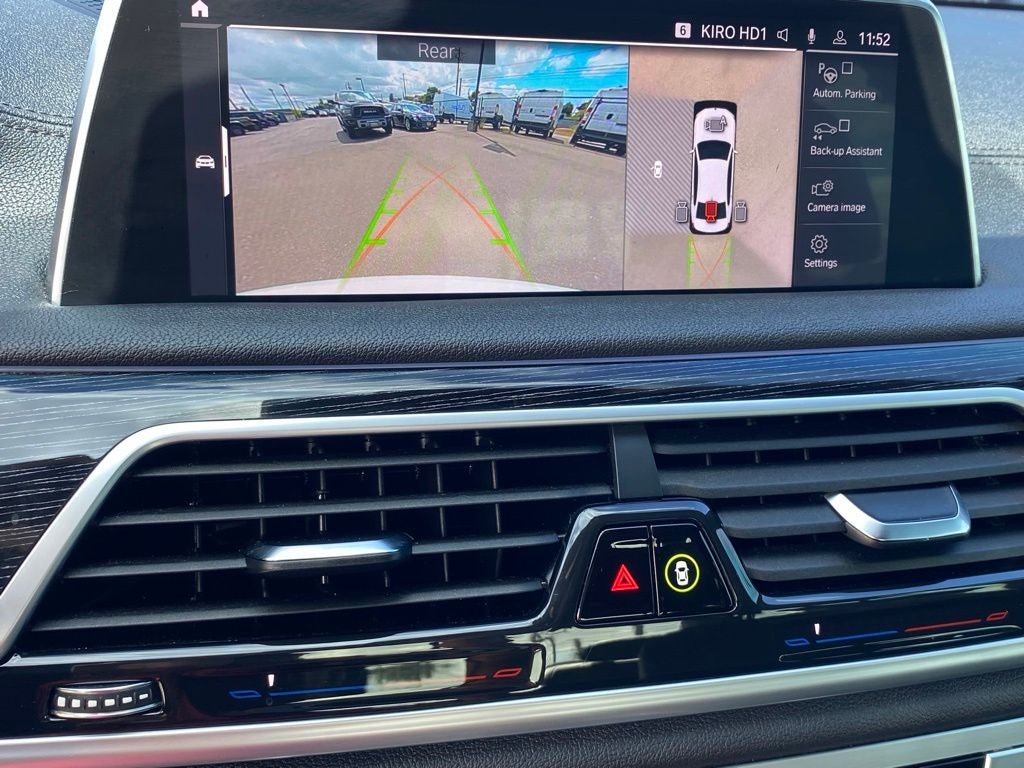 2022 BMW 7 Series 740i