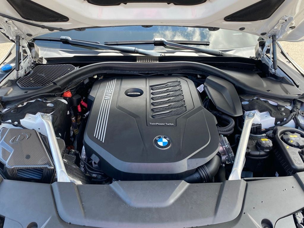 2022 BMW 7 Series 740i