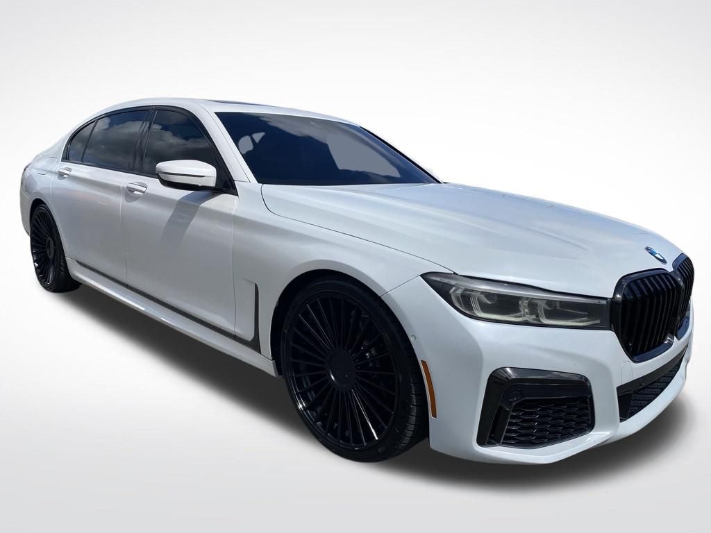 2022 BMW 7 Series 740i