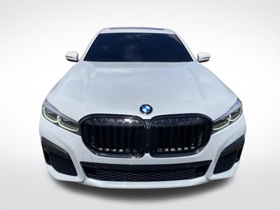 2022 BMW 7 Series 740i