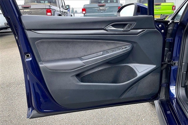 2023 Volkswagen Golf GTI Autobahn