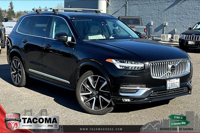 2023 Volvo XC90 B5 Plus