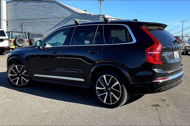 2023 Volvo XC90 B5 Plus