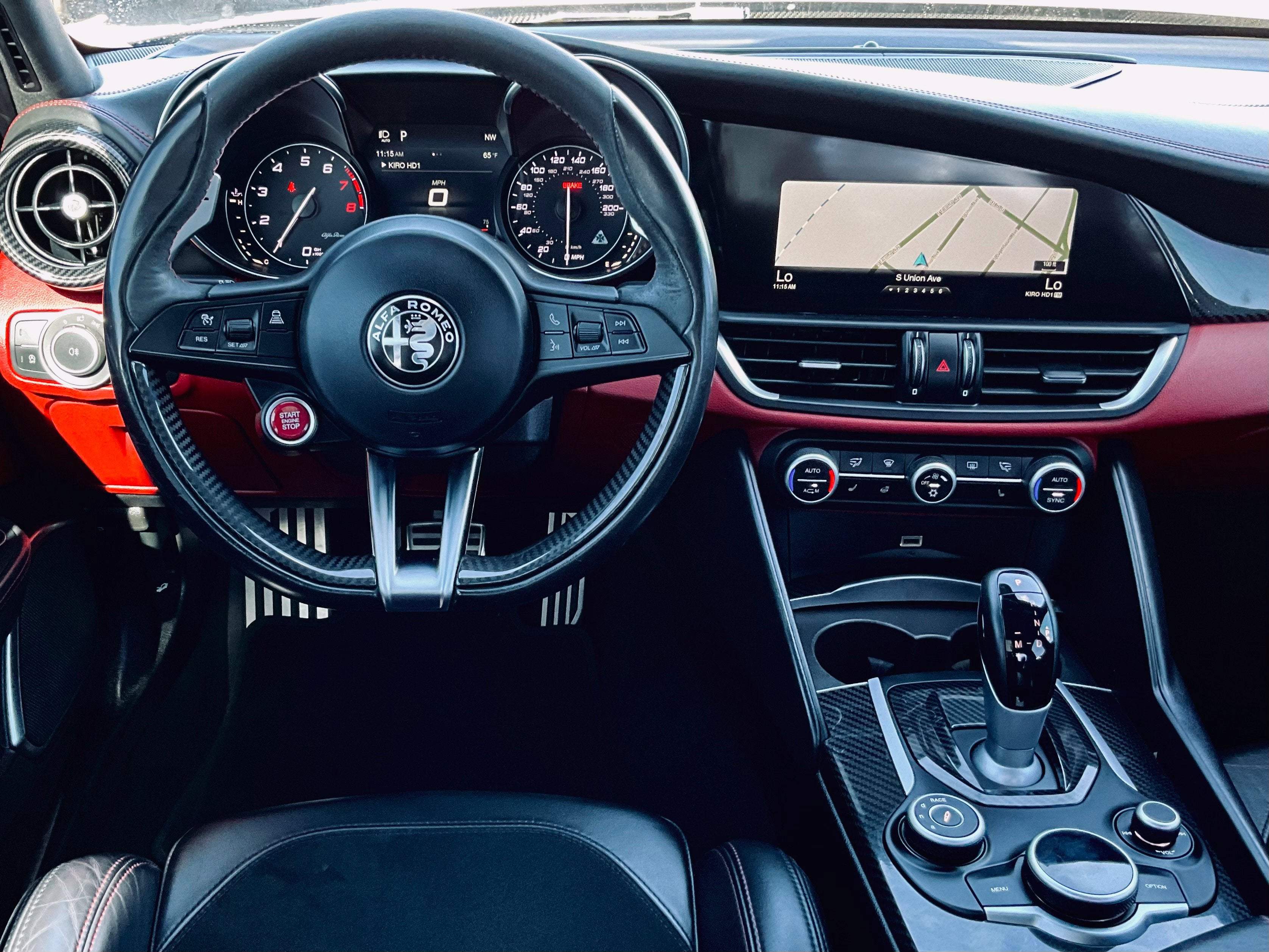 2017 Alfa Romeo Giulia Quadrifoglio