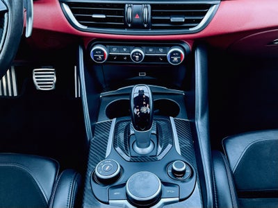 2017 Alfa Romeo Giulia Quadrifoglio