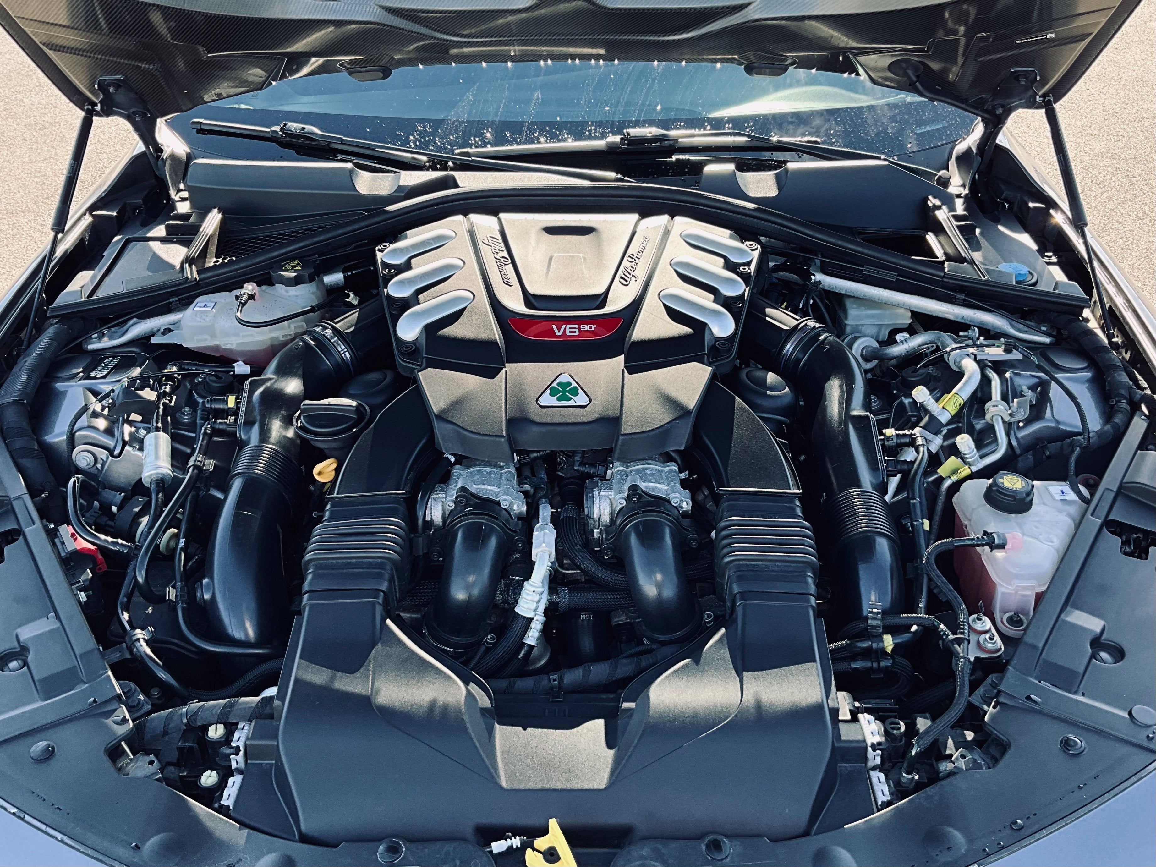 2017 Alfa Romeo Giulia Quadrifoglio