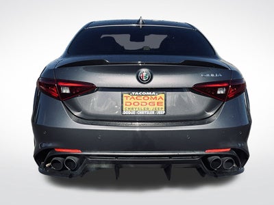 2017 Alfa Romeo Giulia Quadrifoglio
