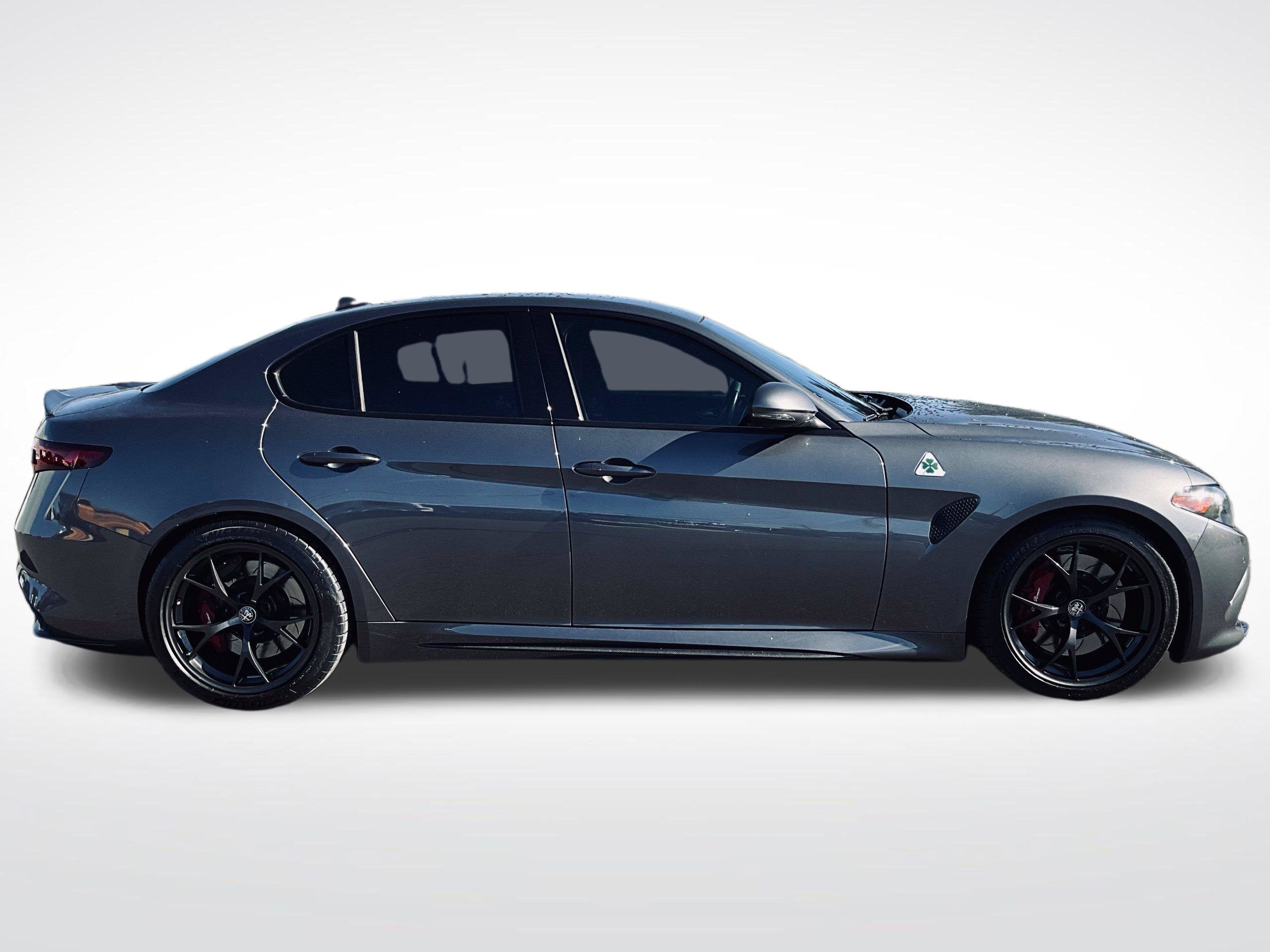 2017 Alfa Romeo Giulia Quadrifoglio