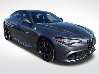 2017 Alfa Romeo Giulia Quadrifoglio