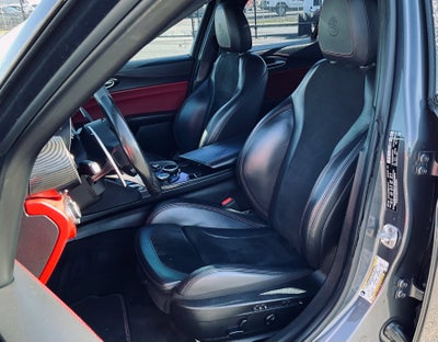 2017 Alfa Romeo Giulia Quadrifoglio
