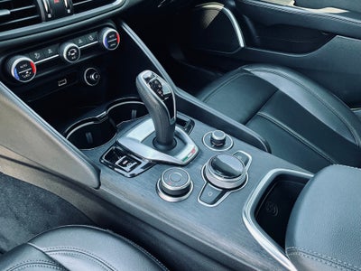 2020 Alfa Romeo Giulia Base