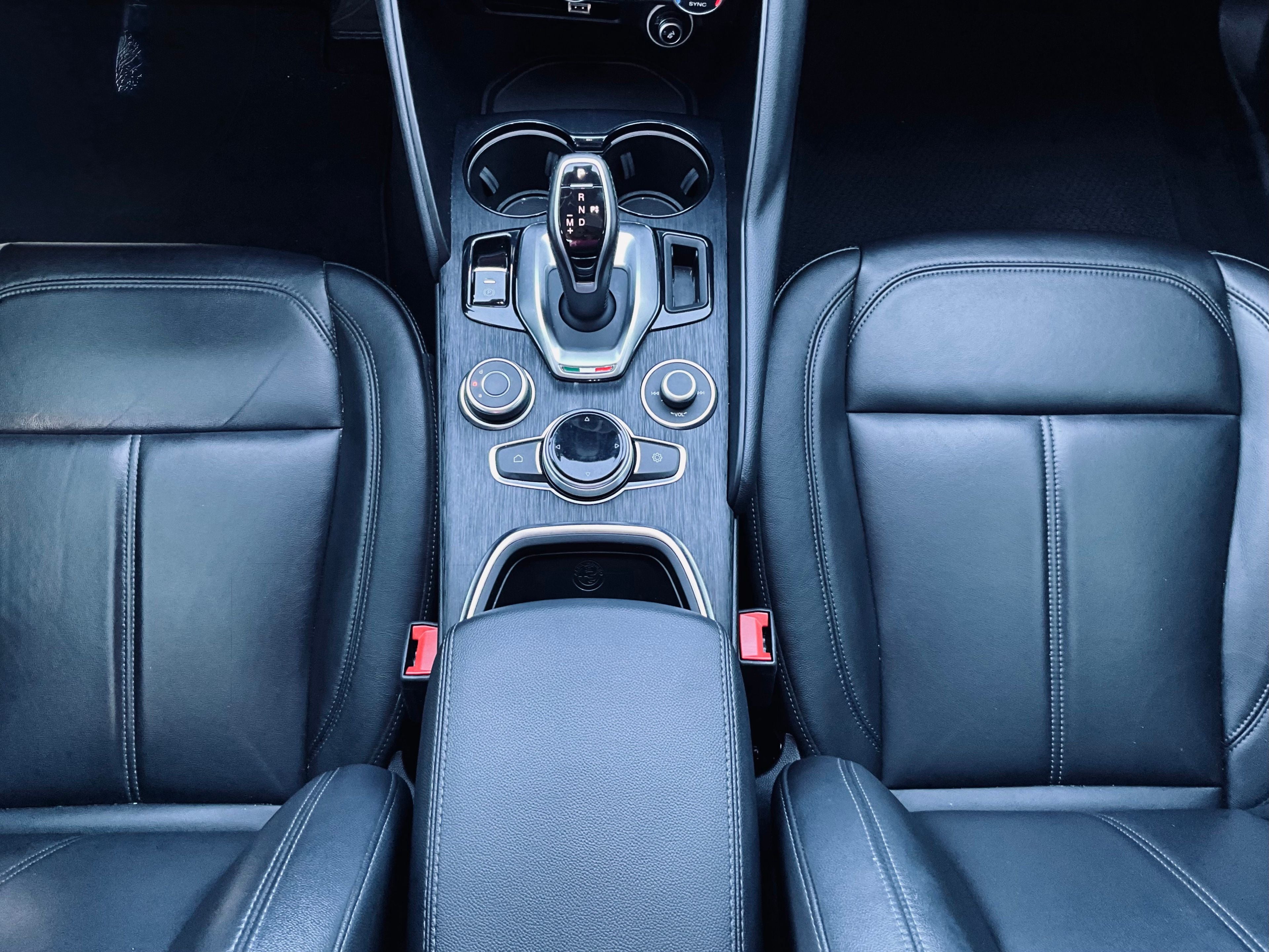 2020 Alfa Romeo Giulia Base