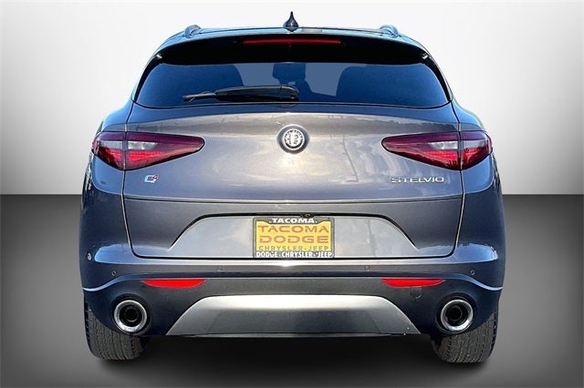 2018 Alfa Romeo Stelvio Ti