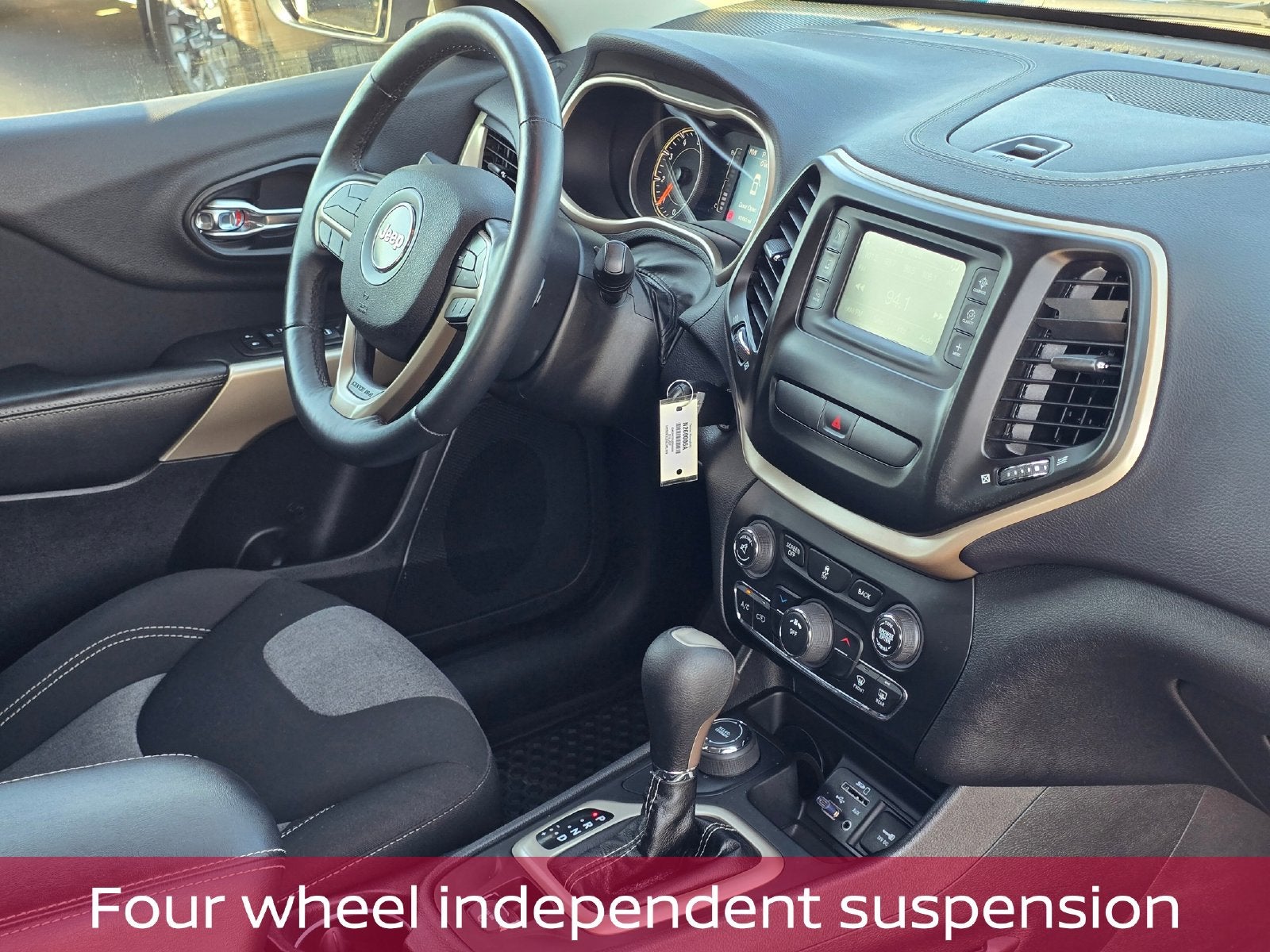 2018 Jeep Cherokee Latitude
