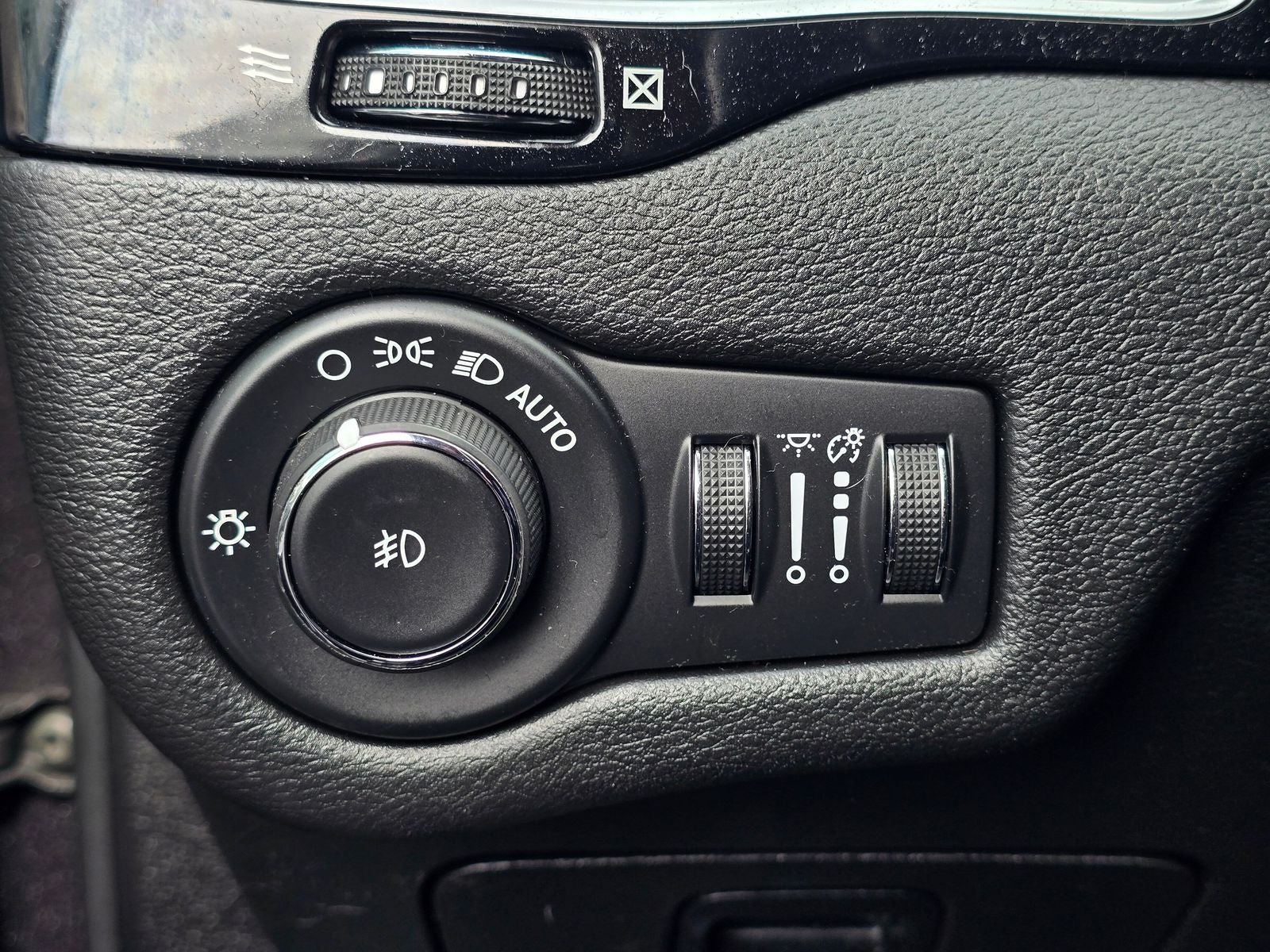 2019 Jeep Cherokee Altitude