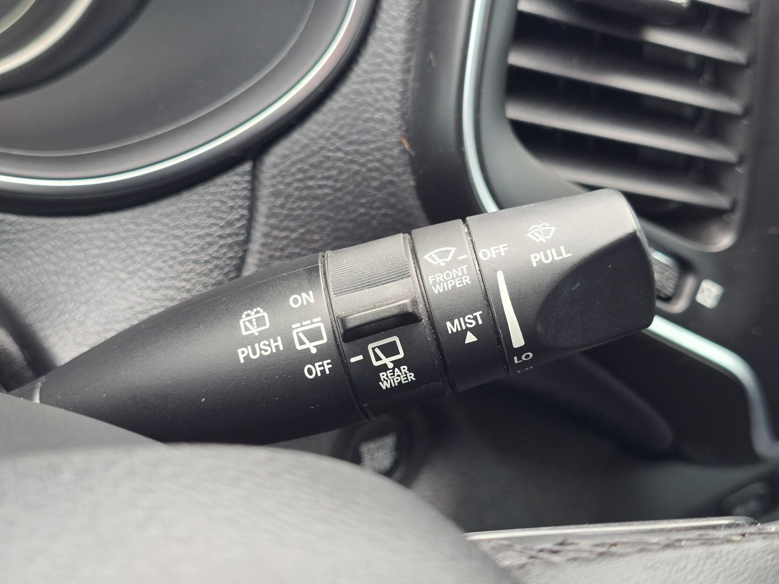 2019 Jeep Cherokee Altitude