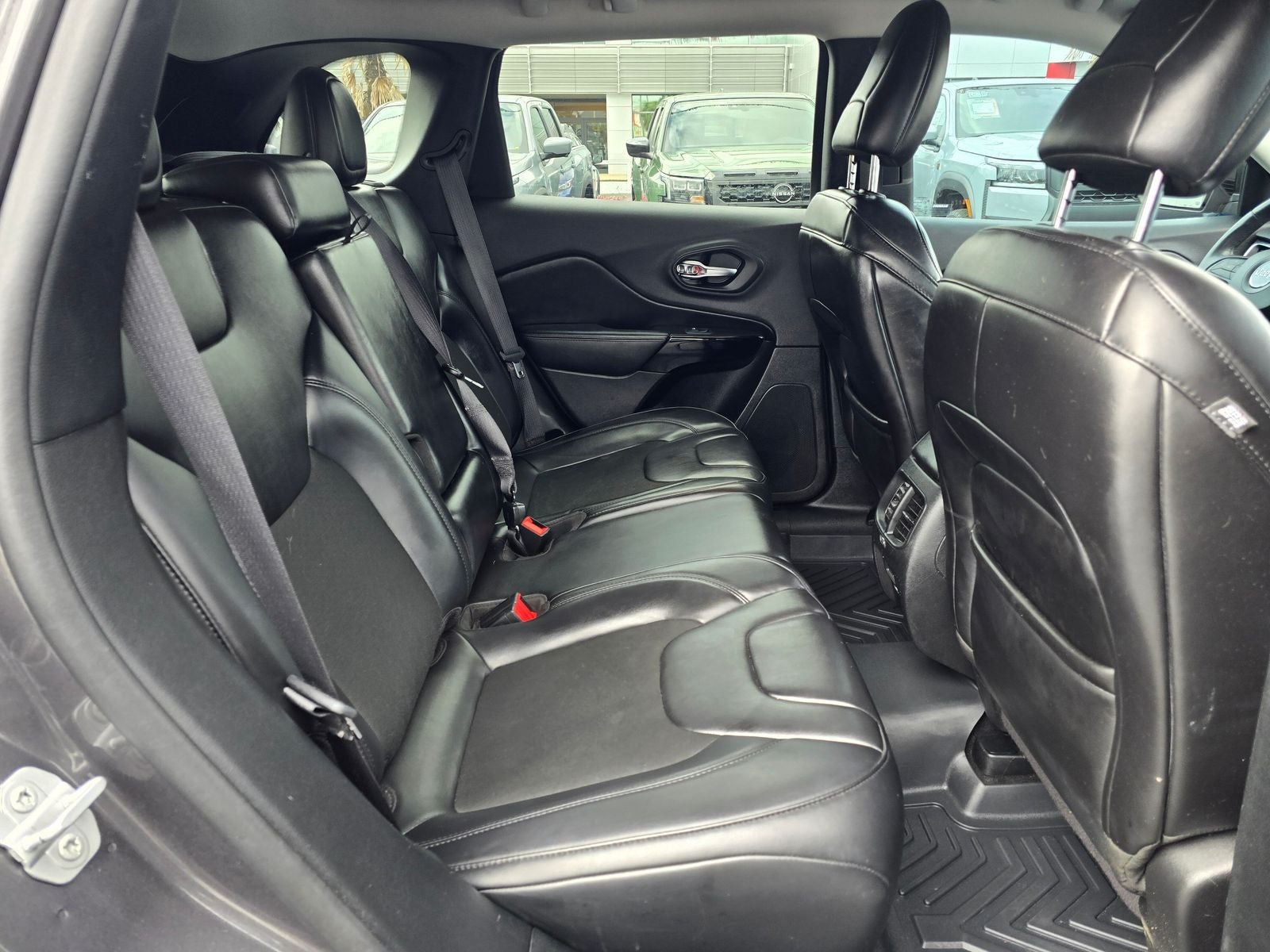 2019 Jeep Cherokee Altitude