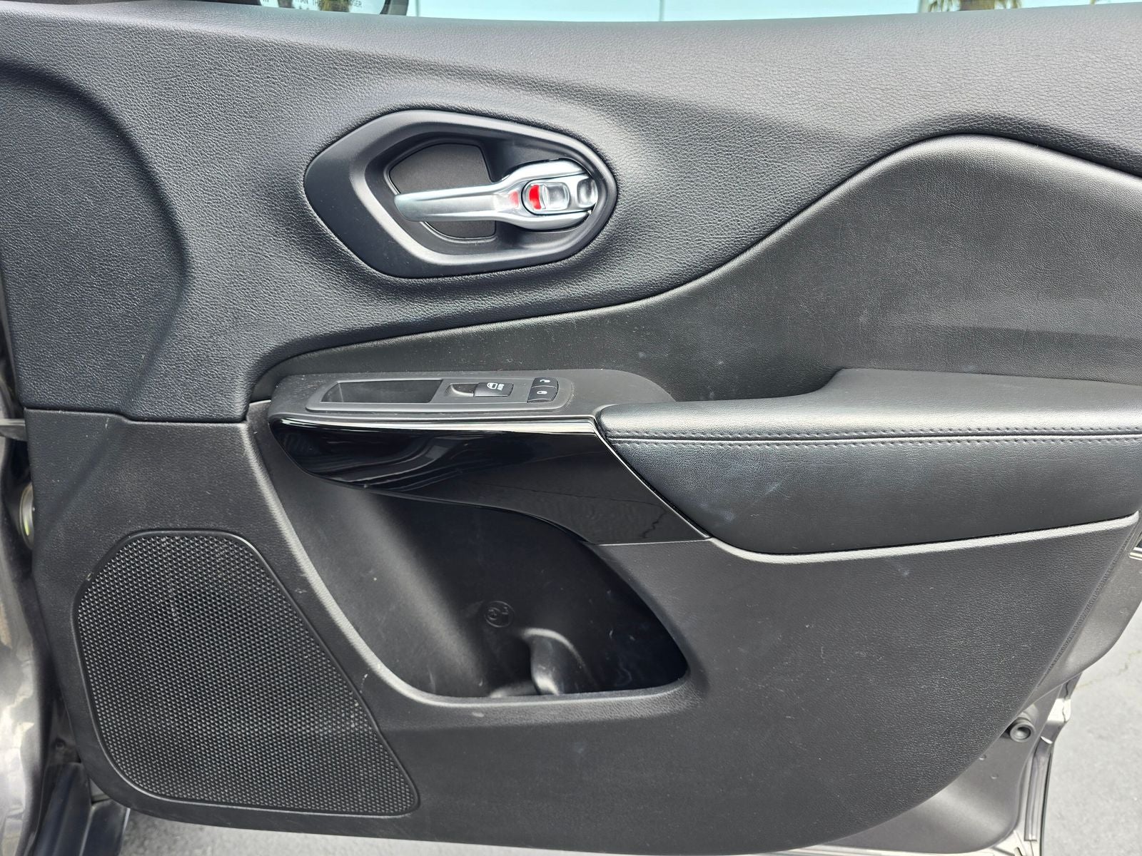 2019 Jeep Cherokee Altitude