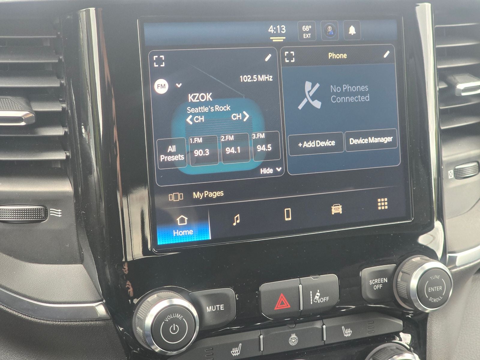 2025 RAM 1500 Big Horn/Lone Star