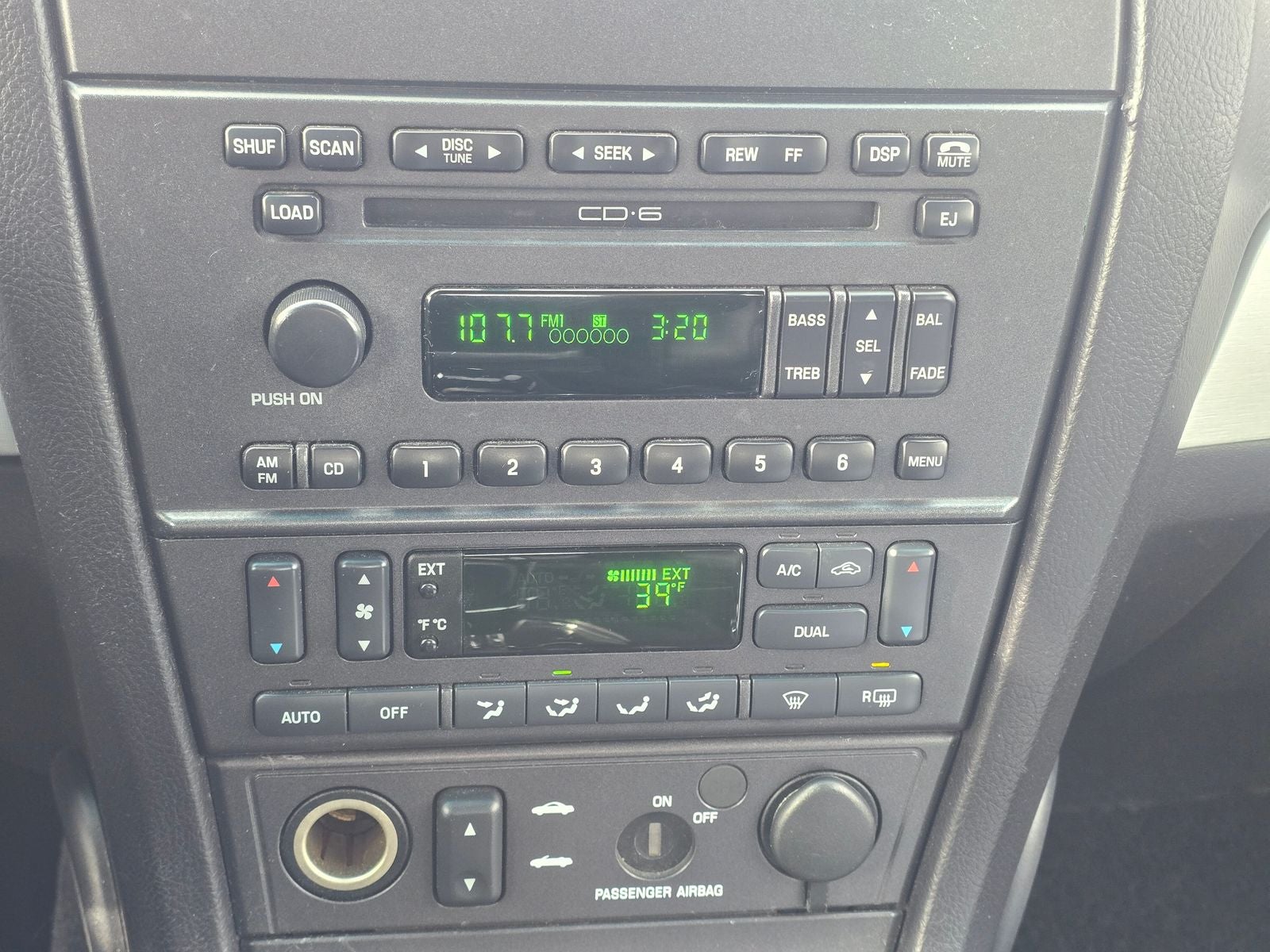 2003 Ford Thunderbird Base