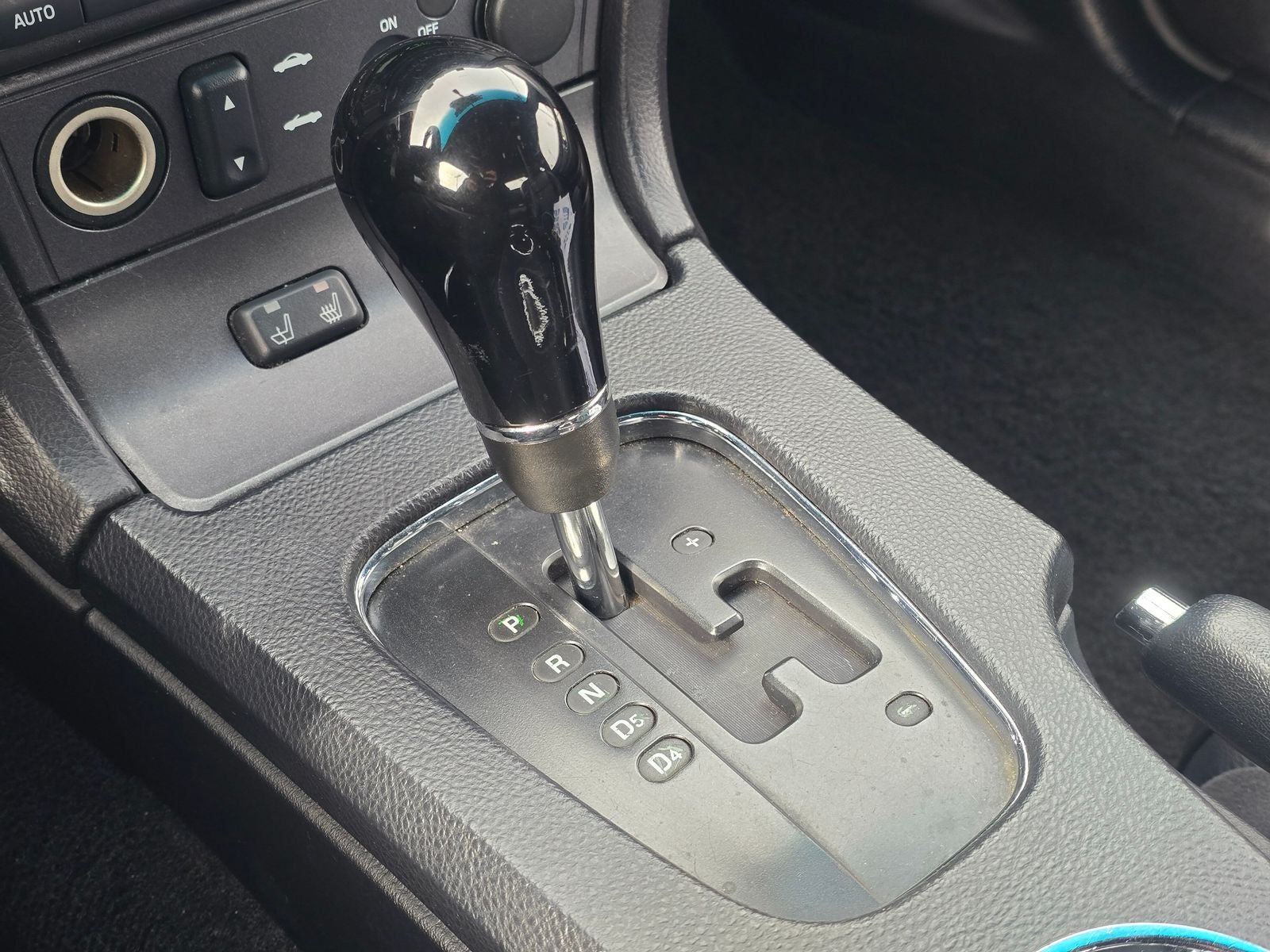 2003 Ford Thunderbird Base