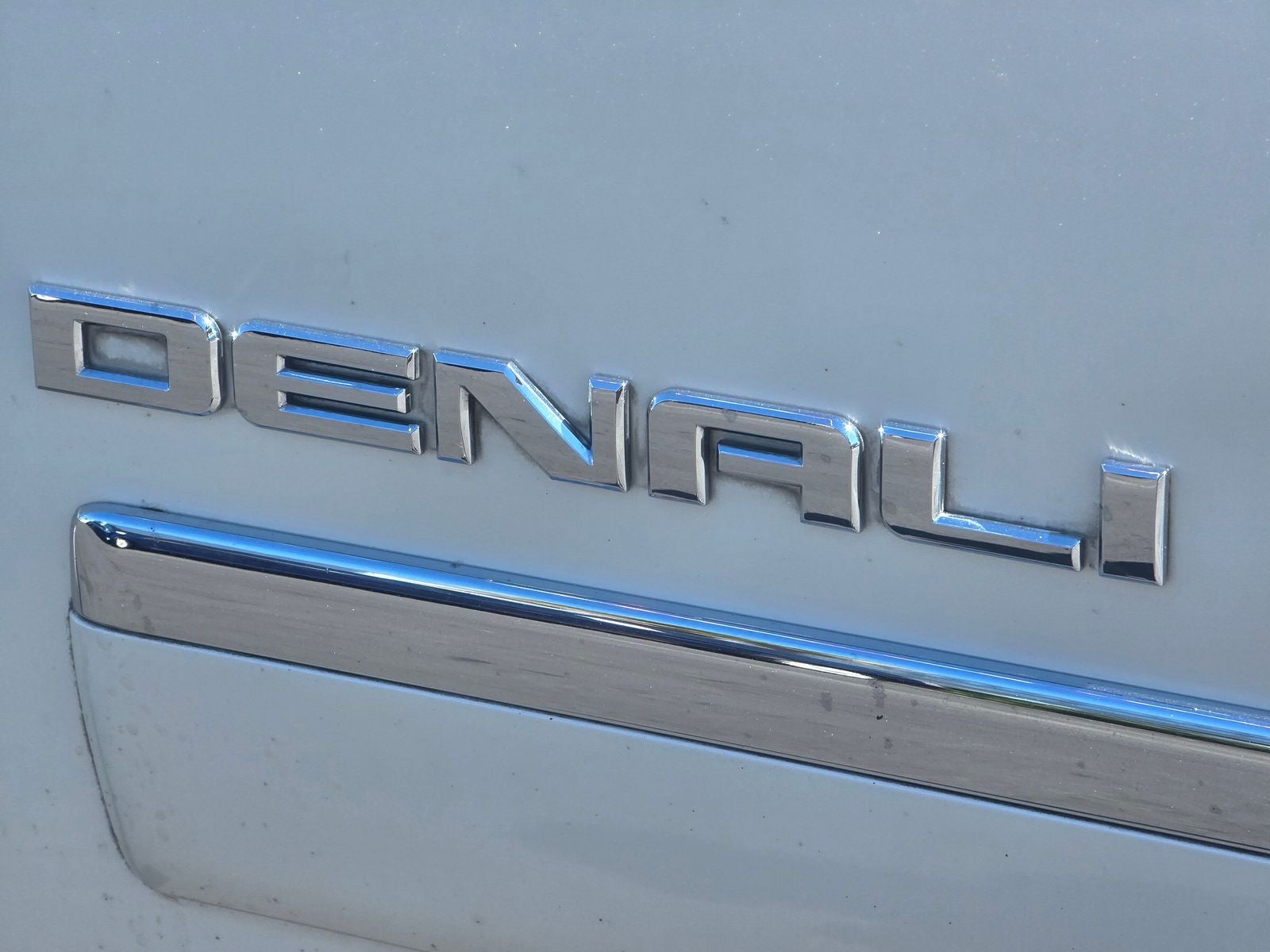 2011 GMC Yukon Denali