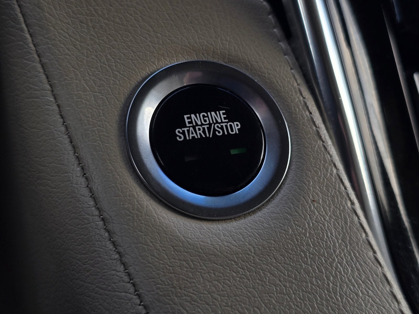 2018 Cadillac Escalade ESV Premium