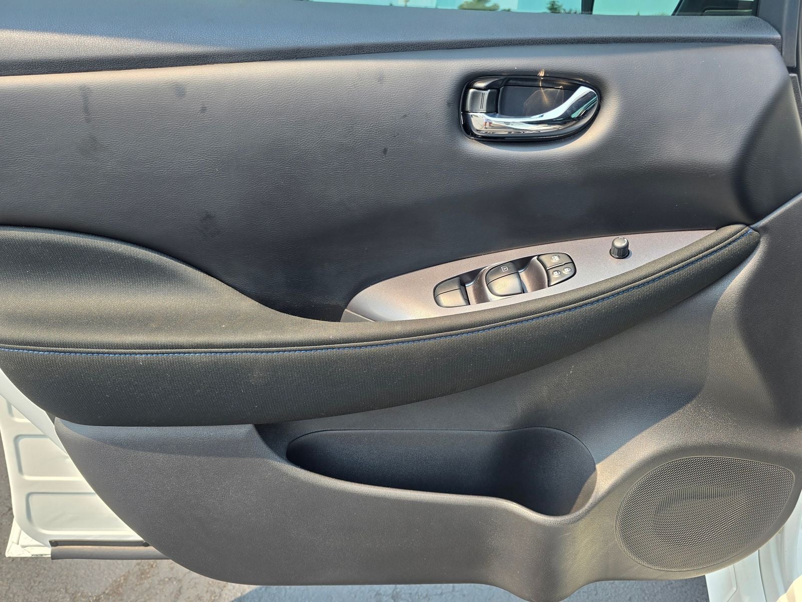2024 Nissan Leaf S
